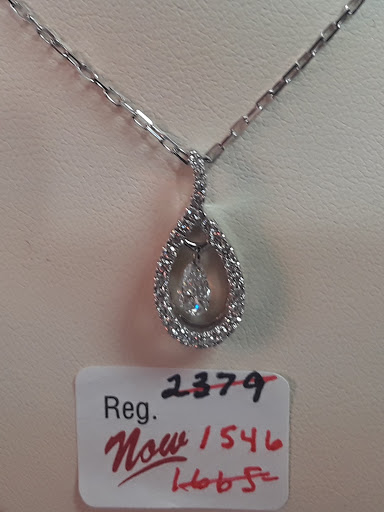 Jeweler «Palace Jewelers», reviews and photos, 11303 S Saginaw St, Grand Blanc, MI 48439, USA