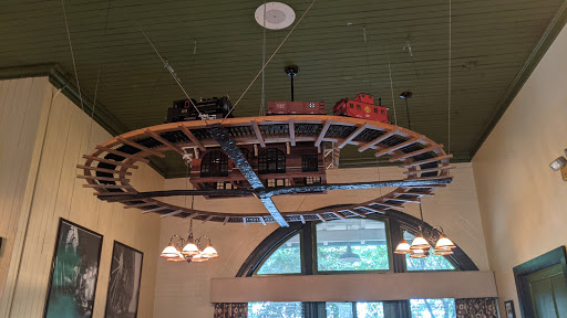 American Restaurant «D & R Depot», reviews and photos, 63 Lake St, Le Roy, NY 14482, USA