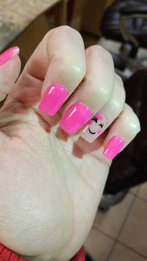 Nail Salon «First Nails & Spa», reviews and photos, 830 Lake St S, Forest Lake, MN 55025, USA