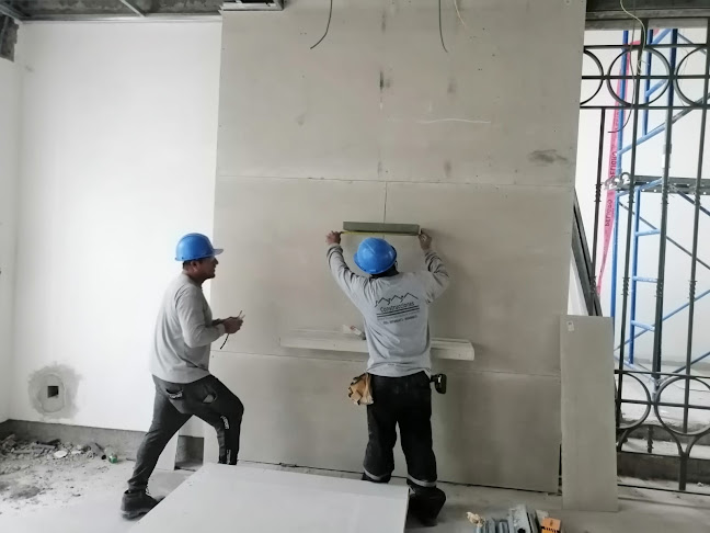 Bienes Y Servicicos Señor cautivo de Sondorillo IERL - Empresa constructora