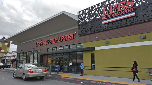 Lee's Supermarket
