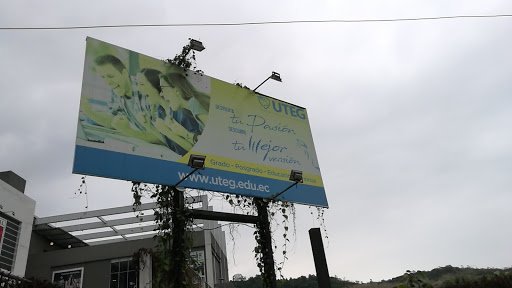 Universidad Tecnológica Empresarial de Guayaquil, main campus