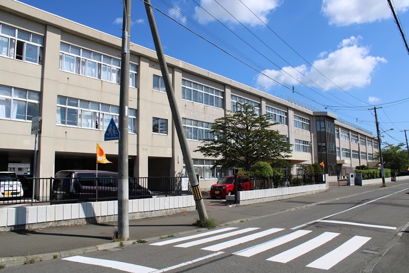 札幌市立厚別西小学校