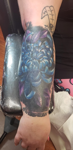 Explore small medium tattoo ideas, creative tattoo ideas in Broomfield, available at Big Easy Tattoo