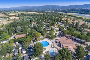Camping Domaine des Iscles Tohapi image