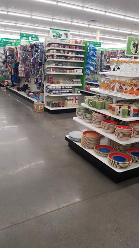 Dollar Store «Dollar Tree», reviews and photos, 6227 S Dixie Dr, West Jordan, UT 84084, USA