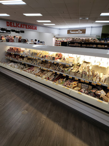 Grocery Store «ShopRite of Manchester», reviews and photos, 214 Spencer St, Manchester, CT 06040, USA