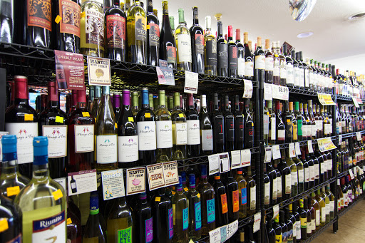 Liquor Store «Taylor Party Store», reviews and photos, 9018 Telegraph Rd, Taylor, MI 48180, USA