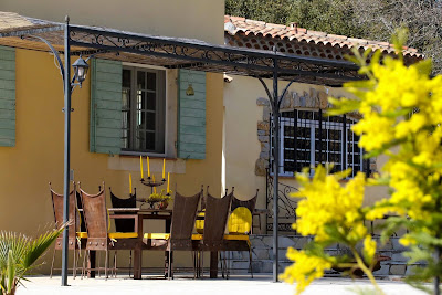 L'Avenir-De Toekomst à Cotignac