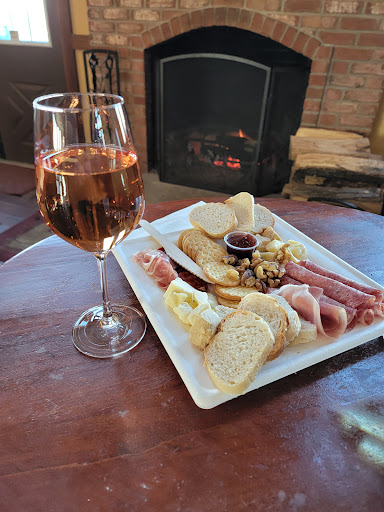 Winery «M Cellars», reviews and photos, 6193 S River Rd W, Geneva, OH 44041, USA