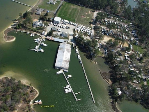 Marina «Smith Point Marina», reviews and photos, 989 Smith Point Rd, Reedville, VA 22539, USA