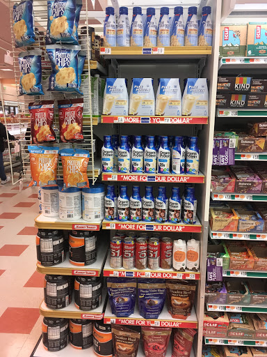 Grocery Store «Market Basket», reviews and photos, 8 Highland Common E, Hudson, MA 01749, USA