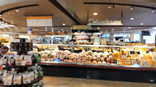Grocery Store «Lunds & Byerlys Golden Valley», reviews and photos, 5725 Duluth St, Golden Valley, MN 55422, USA