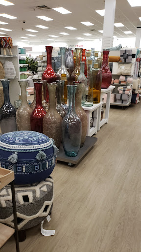 Department Store «HomeGoods», reviews and photos, 5130 Nicholson Ln, Kensington, MD 20895, USA