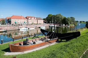 Alter Hafen Hooksiel image