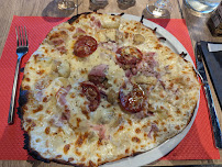 Pizza du Pizzeria L'Héroz'o à Beaumont-en-Véron - n°12