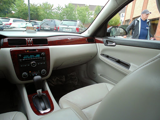 Used Car Dealer «Auto Member», reviews and photos, 911 Edwards Ferry Rd NE, Leesburg, VA 20176, USA