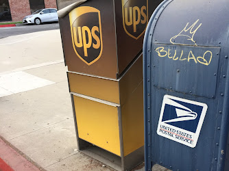 UPS Drop Box SELF SERVE DROP BOX