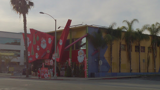 Gift Shop «Aahs The Ultimate Gift Store», reviews and photos, 3223 Wilshire Blvd, Santa Monica, CA 90403, USA