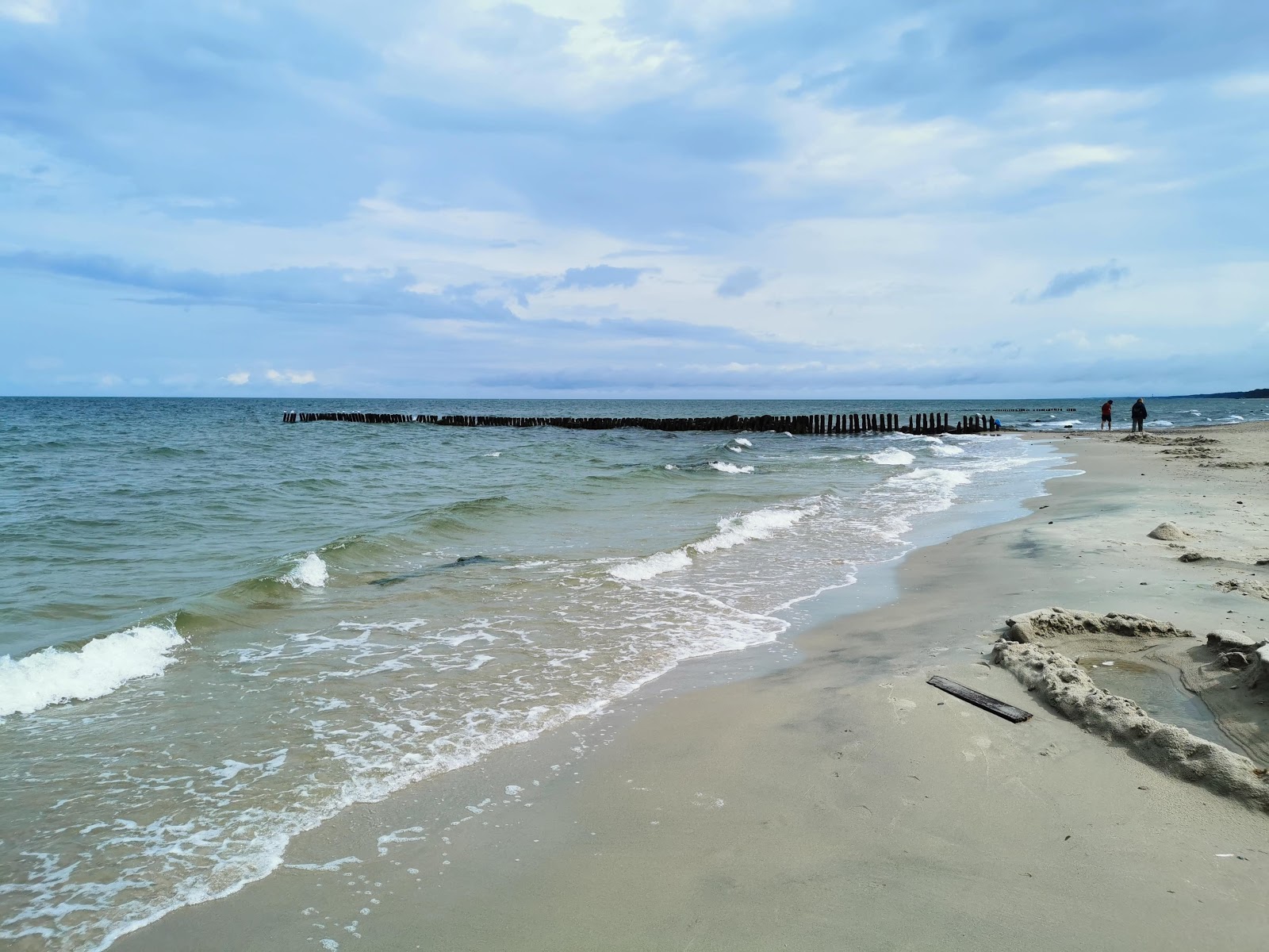 Foto de Skovorodka beach - lugar popular entre os apreciadores de relaxamento