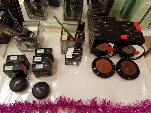 Cosmetics Store «Cosmetics Co Store», reviews and photos, 1650 Premium Outlet Blvd #1159, Aurora, IL 60502, USA