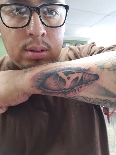 Tattoo Shop «Inkfatuation Tattoos», reviews and photos, 536 E Pleasant Valley Rd, Port Hueneme, CA 93041, USA