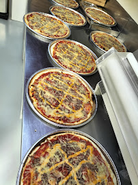 Plats et boissons du Pizzeria DISTRIBUTEUR A PIZZA LA SPÉCIALE 24/24 7/7 à Lambesc - n°13