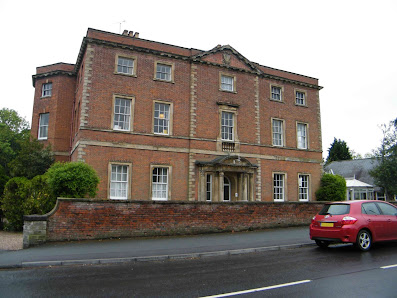 North Ferriby Nursing Home 5 High St, North Ferriby HU14 3JZ, United Kingdom