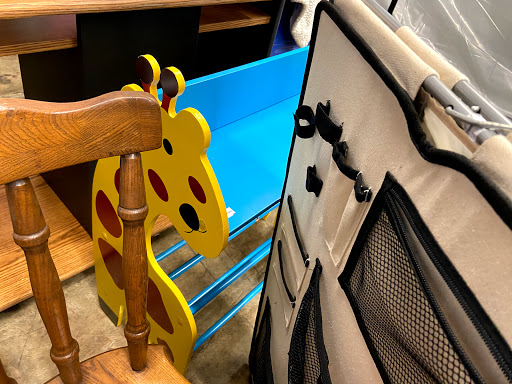 Thrift Store «Goodwill Central Texas - Dripping Springs», reviews and photos, 100 Commons Rd #2, Dripping Springs, TX 78620, USA