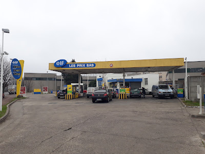 Station-service ELF à Gennevilliers