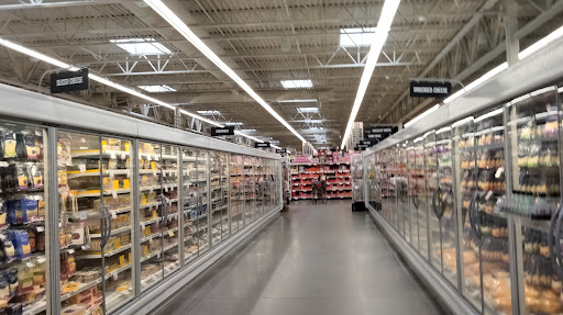 Grocery Store «Hy-Vee», reviews and photos, 6150 Egan Dr, Savage, MN 55378, USA