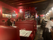 Atmosphère du Restaurant Fiston - Rue Mercière à Lyon - n°4