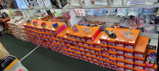 Beauty Supply Store «Elegance Fashion Beauty Supplies f», reviews and photos, 831 S 21st Ave, Hollywood, FL 33020, USA