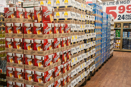 Liquor Store «Chicago Lake Liquors», reviews and photos, 825 E Lake St, Minneapolis, MN 55407, USA