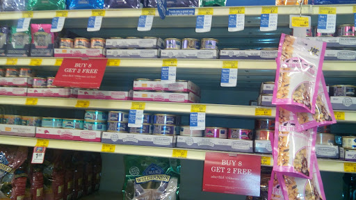 Pet Supply Store «PetSmart», reviews and photos, 19320 Nordhoff Way, Northridge, CA 91324, USA