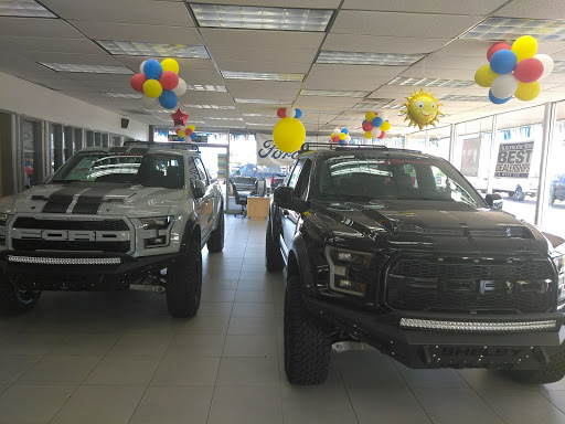 Car Dealer «Kunes Country Ford Stateline Superstore», reviews and photos, 104 IL-173, Antioch, IL 60002, USA