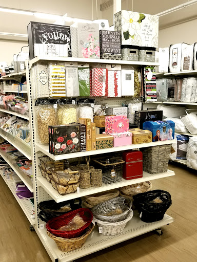 Home Goods Store «Tuesday Morning», reviews and photos, 653 156th Ave NE, Bellevue, WA 98007, USA