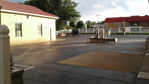 Mt.View Coin Laundry & Car Wash en Hickory
