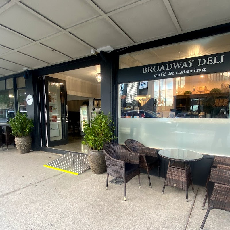 Broadway Deli - Cafe & Catering Newmarket