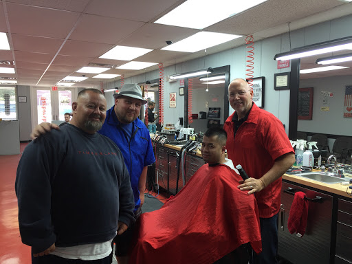 Barber Shop «Tads BarberShop», reviews and photos, 2509 S College Rd, Wilmington, NC 28412, USA