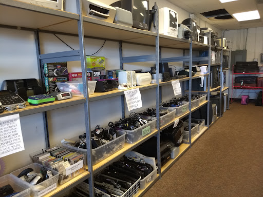 Thrift Store «Village Thrift», reviews and photos, 12436 Warwick Blvd, Newport News, VA 23606, USA