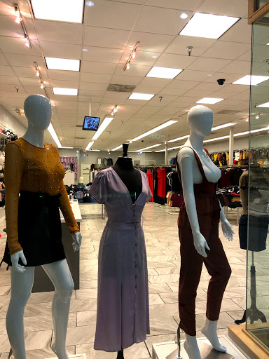 Shopping Mall «Desert Sky Mall», reviews and photos, 7611 W Thomas Rd, Phoenix, AZ 85033, USA