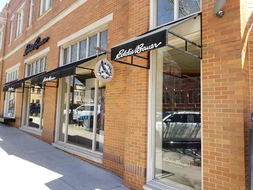 Clothing Store «Eddie Bauer», reviews and photos, 1402 Main Street, Southlake, TX 76092, USA