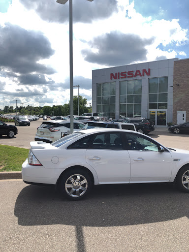 Nissan Dealer «Eden Prairie Nissan», reviews and photos, 12790 Plaza Dr, Eden Prairie, MN 55344, USA