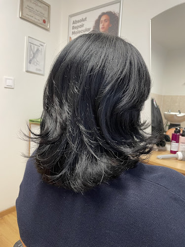 Megi- Magdaléna Paľová, Hroncova 3, 040 01 Kaderníctvo-Košice