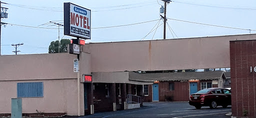 Raymoure Motel