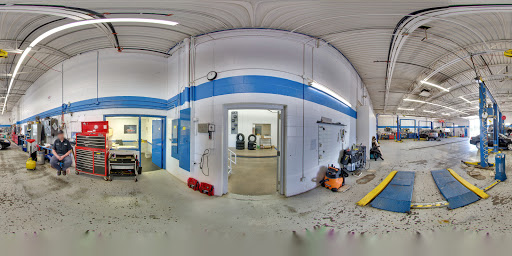 Car Dealer «Forest Lake Chevrolet Cadillac», reviews and photos, 533 19th St SW, Forest Lake, MN 55025, USA