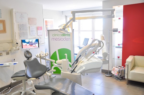 Clínica Dental Mesiodens