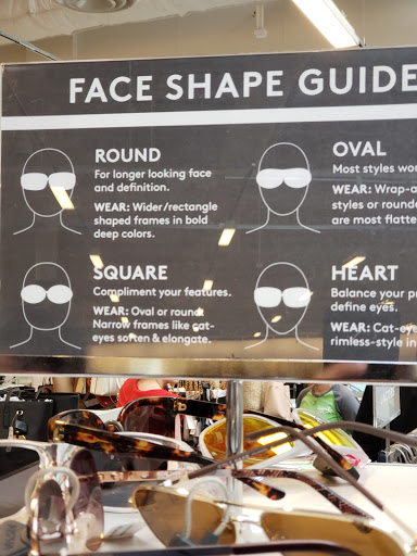 Department Store «Nordstrom Rack The Shops at Oak Brook Place», reviews and photos, 2155 22nd St, Oak Brook, IL 60523, USA