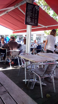 Atmosphère du Restaurant La Presqu'ile à Loix - n°17